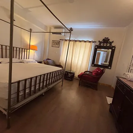 Auroma Guest House